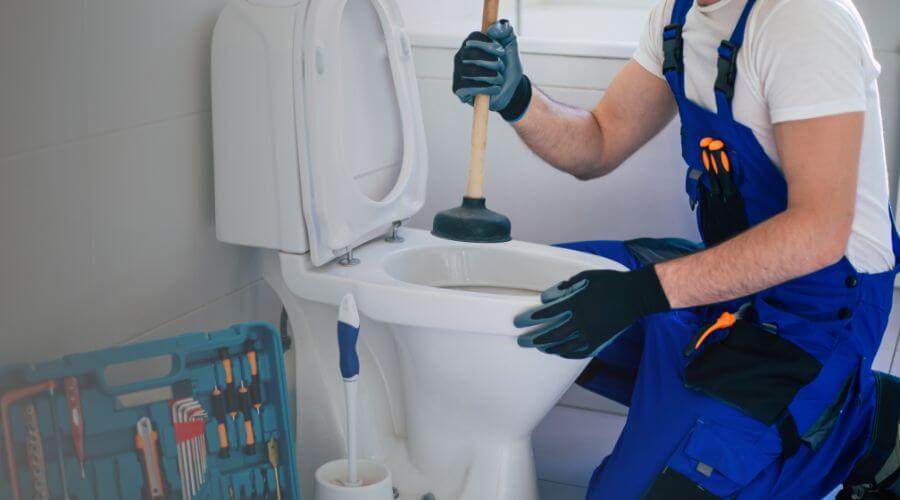 sewer line plumber in Three Rivers, CA